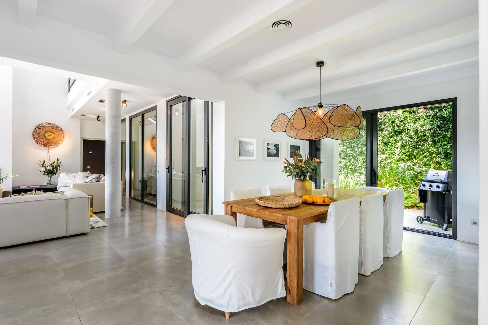 Villa Lifestyle Cap Martinet Ibiza *